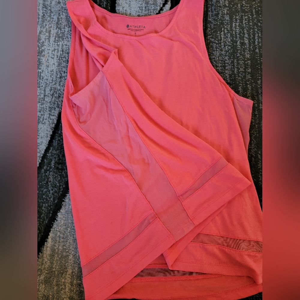 Athleta top
